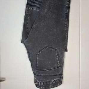 Grey/black denim skinny jean